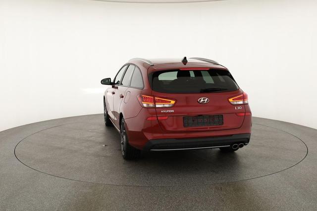 Hyundai i30 Kombi N Line Mild-Hybrid 1.5 T-GDI N-Line, Navi, Kamera, Winterpaket, Tempomat. 18-Zoll 