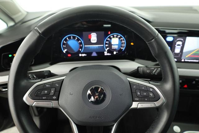 Volkswagen Golf LIFE VIII 1.5 TSI Life, ACC, LED, Kamera, Winterpaket 