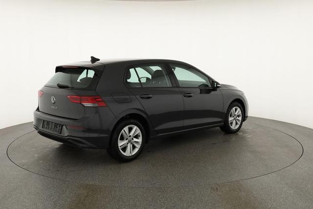 Volkswagen Golf LIFE VIII 1.5 TSI Life, ACC, LED, Kamera, Winterpaket 