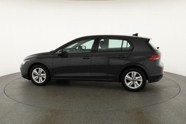 Volkswagen Golf LIFE VIII 1.5 TSI Life, ACC, LED, Kamera, Winterpaket 