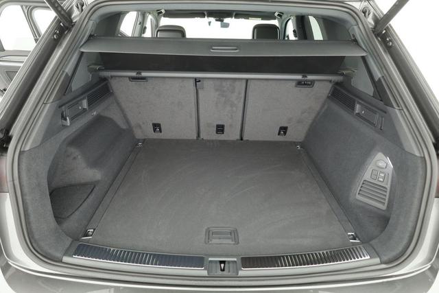 Volkswagen Touareg 3.0 TDI 210 kW 4Motion R-Line V6 Black, 22-Zoll, Dynaudio, HuD, Luft, Standheizung, AHK 