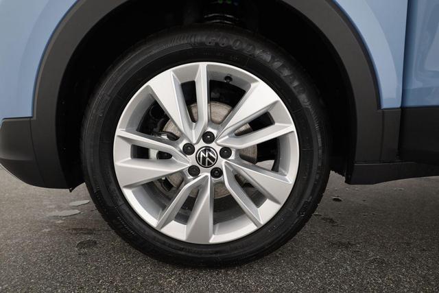 Volkswagen T-Cross 1.0 TSI 85 kW Life DSG Life, Kamera, 17-Zoll, Winterpaket, Climatronic 