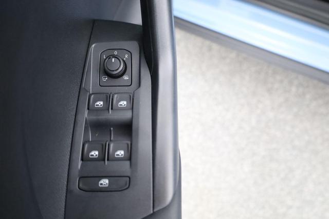 Volkswagen T-Cross 1.0 TSI 85 kW Life DSG Life, Kamera, Ready2, 17-Zoll, Winterpaket, Climatronic 