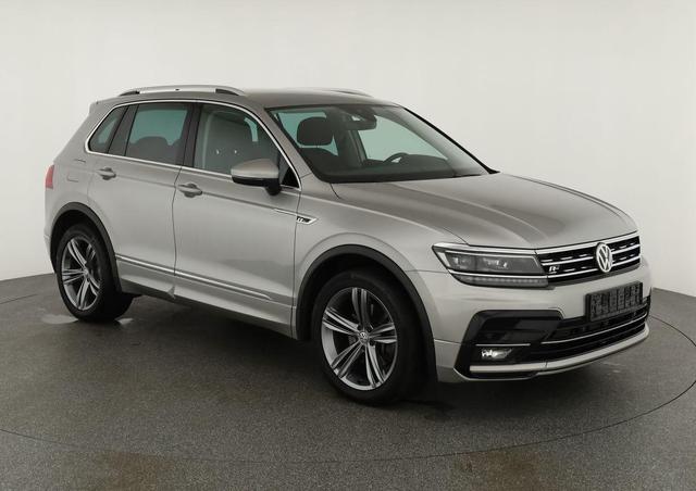 Volkswagen Tiguan - Highline BMT/Start-Stopp 4Motion 2.0 TSI DSG 4M R-LINE, 19-Zoll, Navi, Kamera
