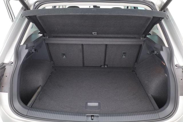 Volkswagen Tiguan Highline BMT/Start-Stopp 4Motion 2.0 TSI DSG 4M R-LINE, 19-Zoll, Navi, Kamera 