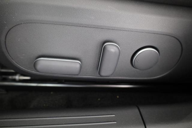 Hyundai IONIQ 6 77,4 kWh Plus Long Range, Matrix, Side, Navi, Kamera, Wärmepumpe 