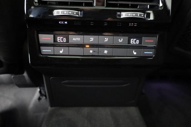 Volkswagen Touareg 3.0 TDI 210 kW 4Motion R-Line V6 Black, 22-Zoll, Dynaudio, HuD, Luft, Standheizung 