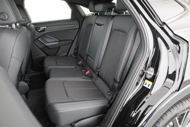 Audi Q3 Sportback 40 TDI quattro S line qu S-LINE, AHK, 19-Zoll, Optik schwarz, Navi, Kamera, el. Klappe 