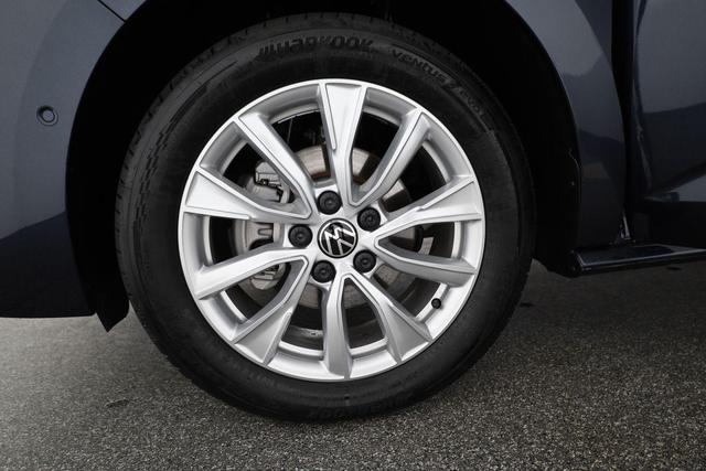 Volkswagen T7 Multivan Style TDI DSG KÜ, Pano, AHK, IQ.Light, 18-Zoll, el. Türen 