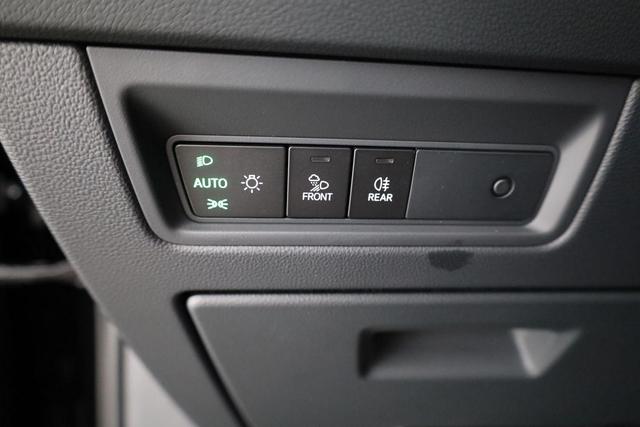 Volkswagen Touareg 3.0 TDI 210 kW 4Motion R-Line V6 Black, 22-Zoll, Dynaudio, HuD, Luft, Standheizung 