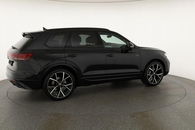 Volkswagen Touareg 3.0 TDI 210 kW 4Motion R-Line V6 Black, 22-Zoll, Dynaudio, HuD, Luft, Standheizung 