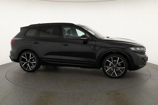 Volkswagen Touareg 3.0 TDI 210 kW 4Motion R-Line V6 Black, 22-Zoll, Dynaudio, HuD, Luft, Standheizung 