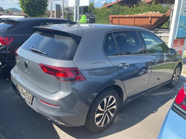 Volkswagen Golf ACTIVE VIII 2.0 TDI Active, Navi, LED, ACC, Parklenk 