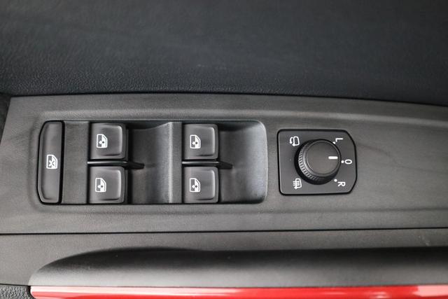 Skoda Fabia Monte Carlo 1.0 TSI DSG Carlo, Kamera, Winter, 4-J Garantie 