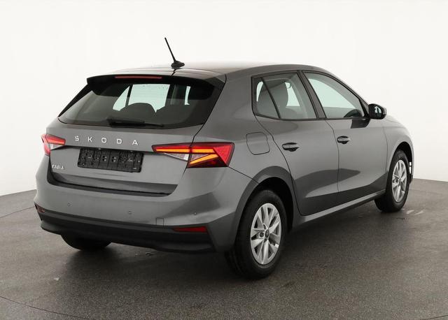 Skoda Fabia Selection 1.0 TSI 130 Jahre, Kamera, Winter, 5-J Garantie 