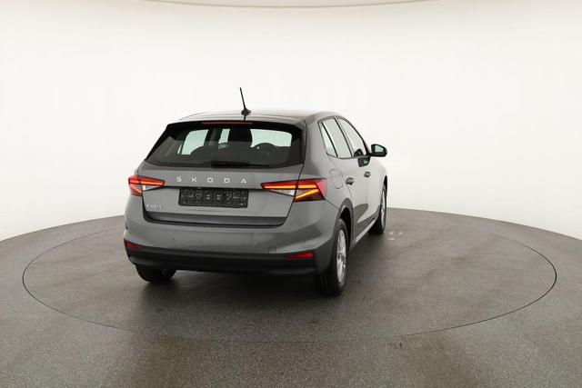 Skoda Fabia Selection 1.0 TSI 130 Jahre, Kamera, Winter, 5-J Garantie 