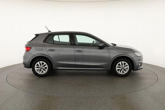 Skoda Fabia Selection 1.0 TSI 130 Jahre, Kamera, Winter, 5-J Garantie 