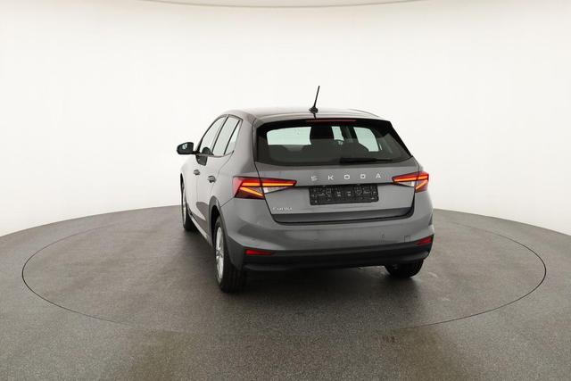 Skoda Fabia Selection 1.0 TSI 130 Jahre, Kamera, Winter, 5-J Garantie 