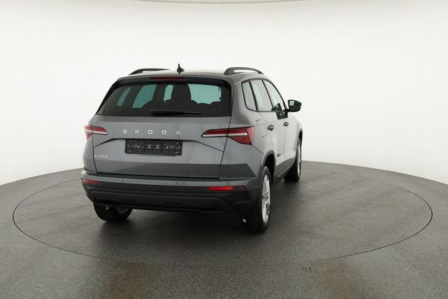 Skoda Karoq Selection 1.5 TSI Selection, AHK, el. Klappe, Kamera, Ladeboden, Winter 