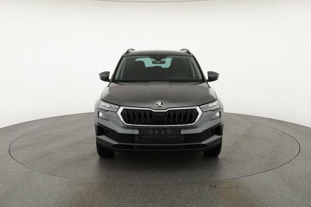 Skoda Karoq Selection 1.5 TSI Selection, AHK, el. Klappe, Kamera, Ladeboden, Winter 