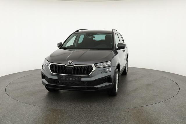 Skoda Karoq Selection 1.5 TSI Selection, AHK, el. Klappe, Kamera, Ladeboden, Winter 