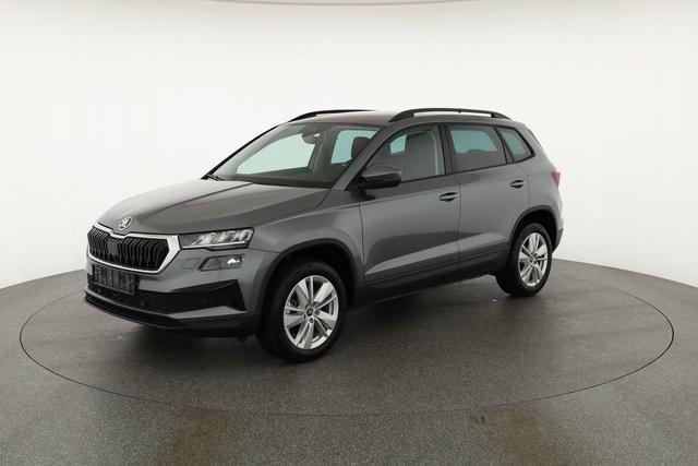 Skoda Karoq Selection 1.5 TSI Selection, AHK, el. Klappe, Kamera, Ladeboden, Winter 