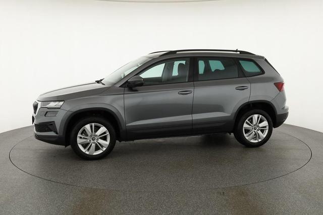 Skoda Karoq Selection 1.5 TSI Selection, AHK, el. Klappe, Kamera, Ladeboden, Winter 