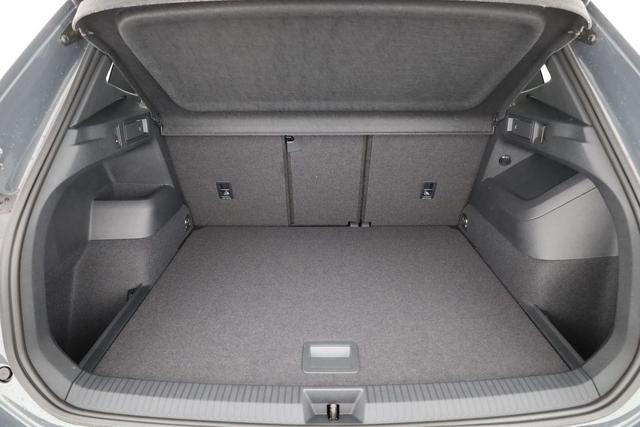 Volkswagen Tiguan 2.0 TDI 142 kW 4Motion R-Line DSG 4M Black, VOLLAUSSTATTUNG 