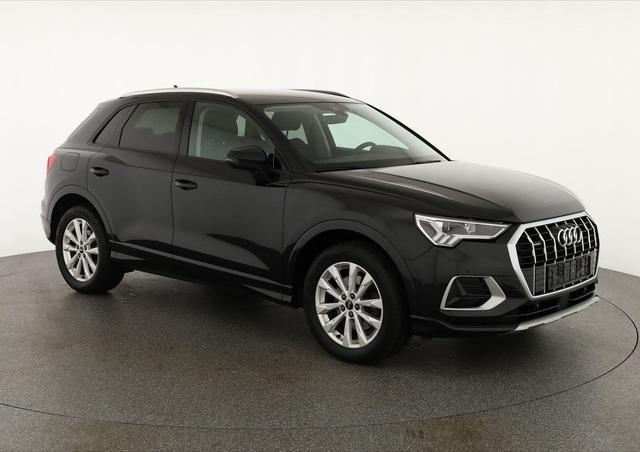 Audi Q3 - 40 TDI quattro advanced S-Tronic advanced, AHK, ACC, Kamera, LED, MMI Plus