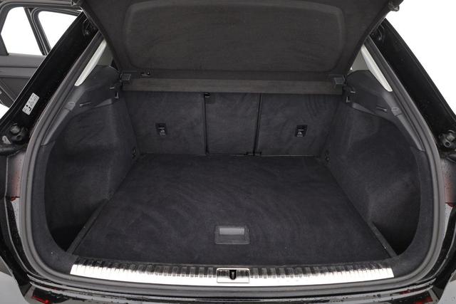 Audi Q3 40 TDI quattro advanced S-Tronic advanced, AHK, ACC, Kamera, LED, MMI Plus 