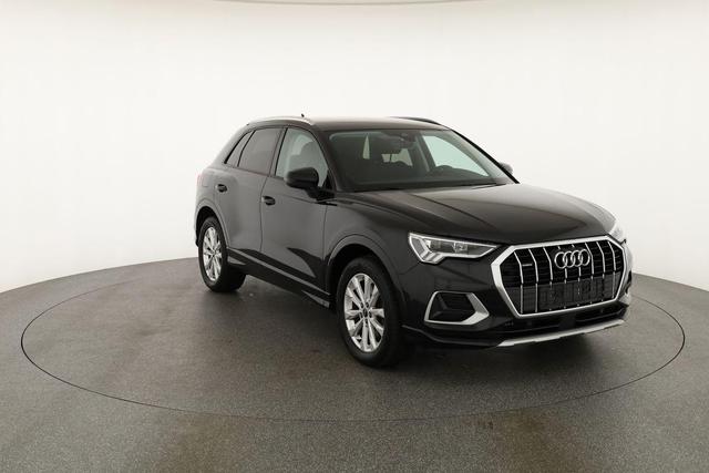 Audi Q3 40 TDI quattro advanced S-Tronic advanced, AHK, ACC, Kamera, LED, MMI Plus 