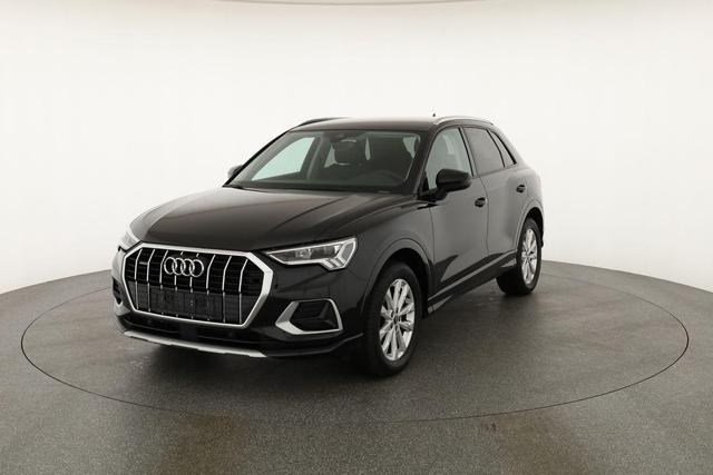 Audi Q3 40 TDI quattro advanced S-Tronic advanced, AHK, ACC, Kamera, LED, MMI Plus 