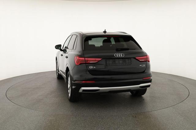 Audi Q3 40 TDI quattro advanced S-Tronic advanced, AHK, ACC, Kamera, LED, MMI Plus 