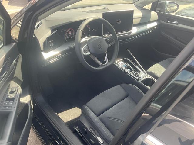 Volkswagen Golf Variant - 1.5 eTSI 110 kW Style VIII DSG Style, AHK, Navi, Kamera, LED-Plus