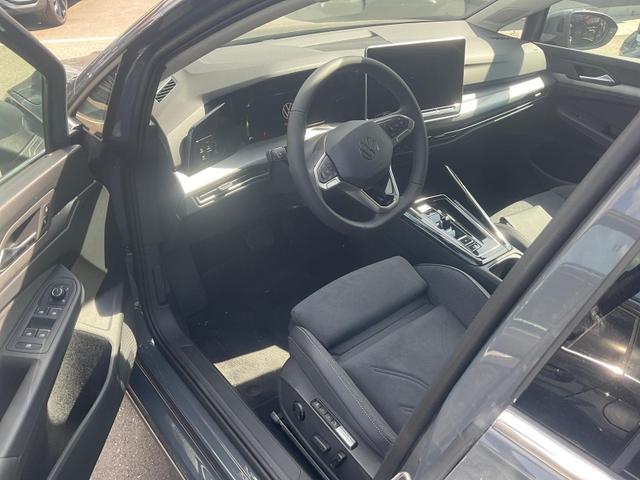 Volkswagen Golf Variant - 1.5 eTSI 110 kW Style VIII DSG Style, AHK, Navi, Kamera, LED-Plus