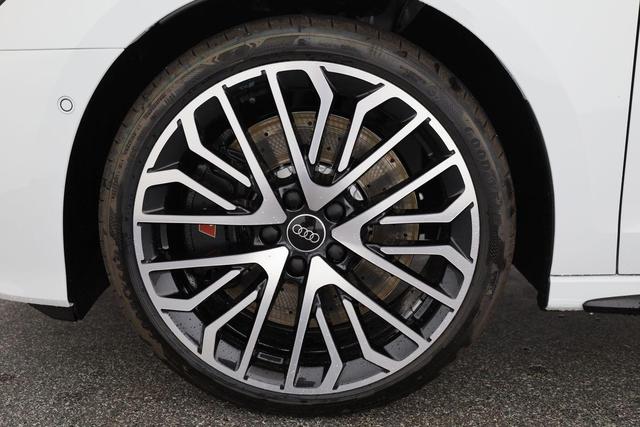 Audi S3 2.0 TFSI quattro Sportback quattro, 19-Zoll, Matrix, Optik schwarz, Kamera, el. Klappe, 4-J Garantie 