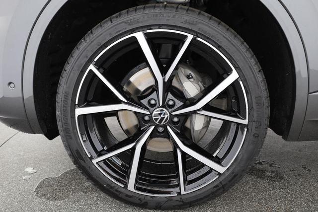 Volkswagen Touareg 3.0 TDI 210 kW 4Motion R-Line V6 Black, 22-Zoll, Dynaudio, HuD, Luft, Standheizung 