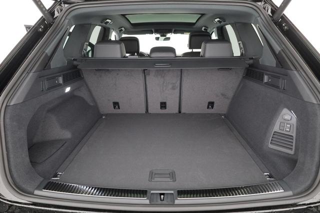 Volkswagen Touareg 3.0 TDI 210 kW 4Motion R-Line V6 Black, 22-Zoll, Dynaudio, HuD, Luft, Standheizung 