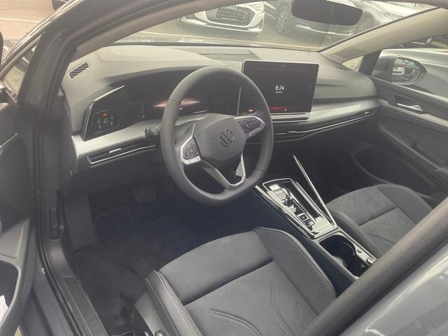 Volkswagen Golf Variant - 1.5 eTSI 110 kW Style VIII DSG Style, AHK, Navi, Kamera, LED-Plus