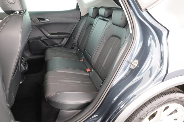 Cupra Formentor Basis 1.5 TSI DSG, Navi, AHK, el. Klappe, Kamera, Parklenk 