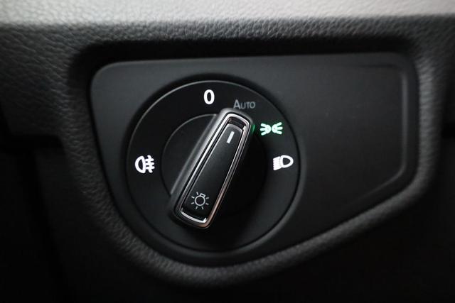 Volkswagen Touran Comfortline BMT/Start-Stopp TDI DSG Comfortline, AHK, Navi, Side, easyOpen, 4x Sitzheizung, 3-J Garantie 