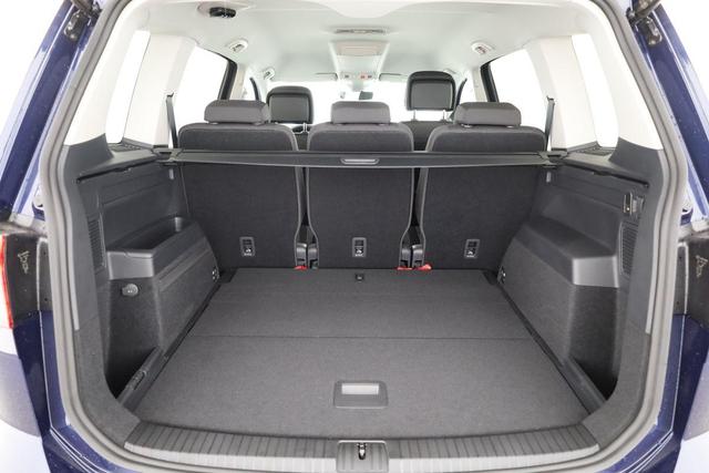 Volkswagen Touran Comfortline BMT/Start-Stopp TDI DSG Comfortline, AHK, Navi, Side, easyOpen, 4x Sitzheizung, 3-J Garantie 