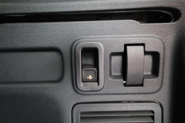 Volkswagen Touran Comfortline BMT/Start-Stopp TDI DSG Comfortline, AHK, Navi, Side, easyOpen, 4x Sitzheizung, 3-J Garantie 