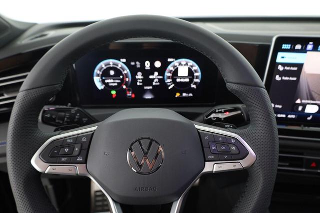 Volkswagen Tiguan 2.0 TSI 195 kW 4Motion R-Line DSG 4M R-LINE, AHK, AreaView, 20-Zoll, Navi 