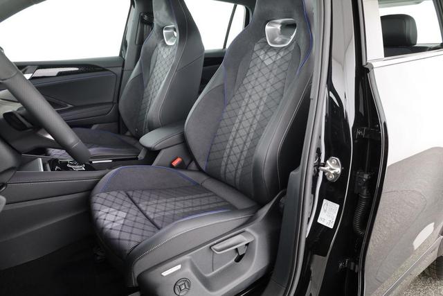 Volkswagen Tiguan 2.0 TSI 195 kW 4Motion R-Line DSG 4M R-LINE, AHK, AreaView, 20-Zoll, Navi 