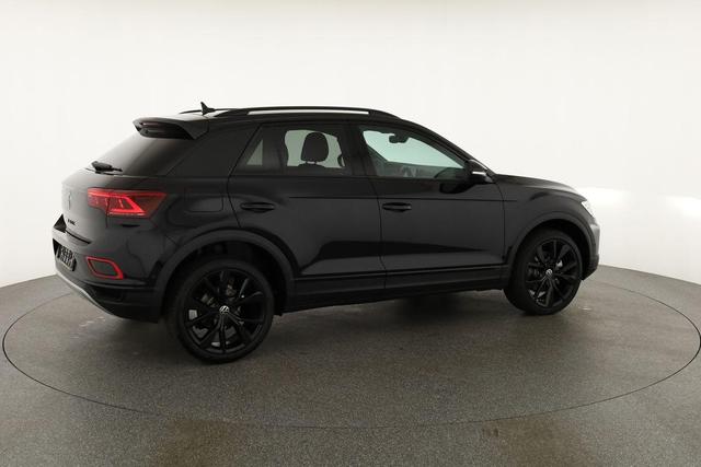 Volkswagen T-Roc Style 1.5 TSI DSG Black Style, AHK, IQ.Light, 19-Zoll, easyOpen, Navi 