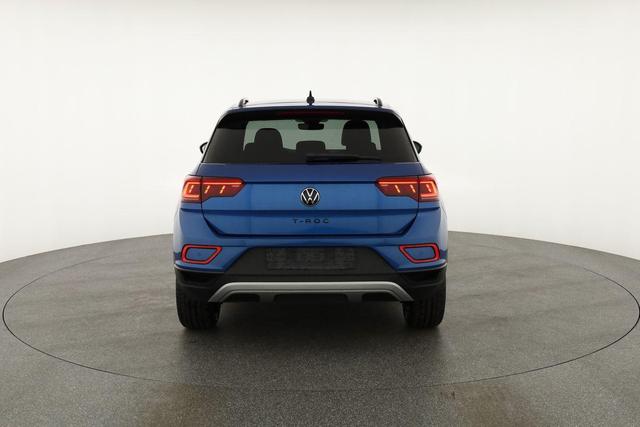 Volkswagen T-Roc Style 1.5 TSI DSG Black Style, AHK, IQ.Light, 19-Zoll, easyOpen, Navi 