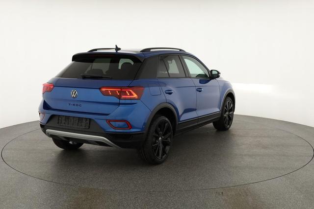 Volkswagen T-Roc Style 1.5 TSI DSG Black Style, AHK, IQ.Light, 19-Zoll, easyOpen, Navi 