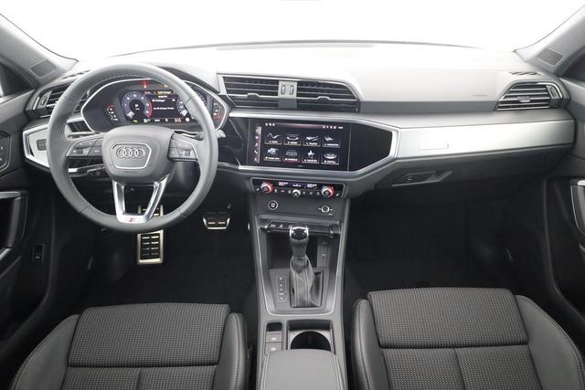 Audi Q3 Sportback 40 TDI quattro S line qu S-LINE, AHK, Optik schwarz, Navi, Kamera, el. Klappe 