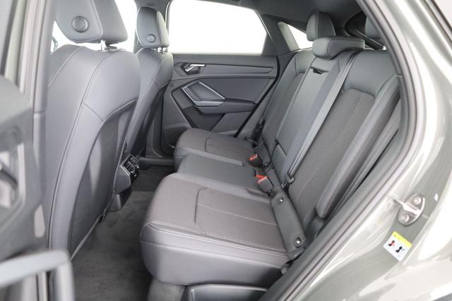 Audi Q3 Sportback 40 TDI quattro S line qu S-LINE, AHK, Optik schwarz, Navi, Kamera, el. Klappe 